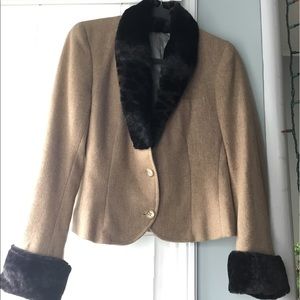 Faux fur vintage button up blazer